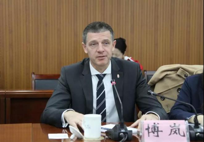 小國家大機遇！一個發明魔方的國家，帶著這些想法到了建鄴......
