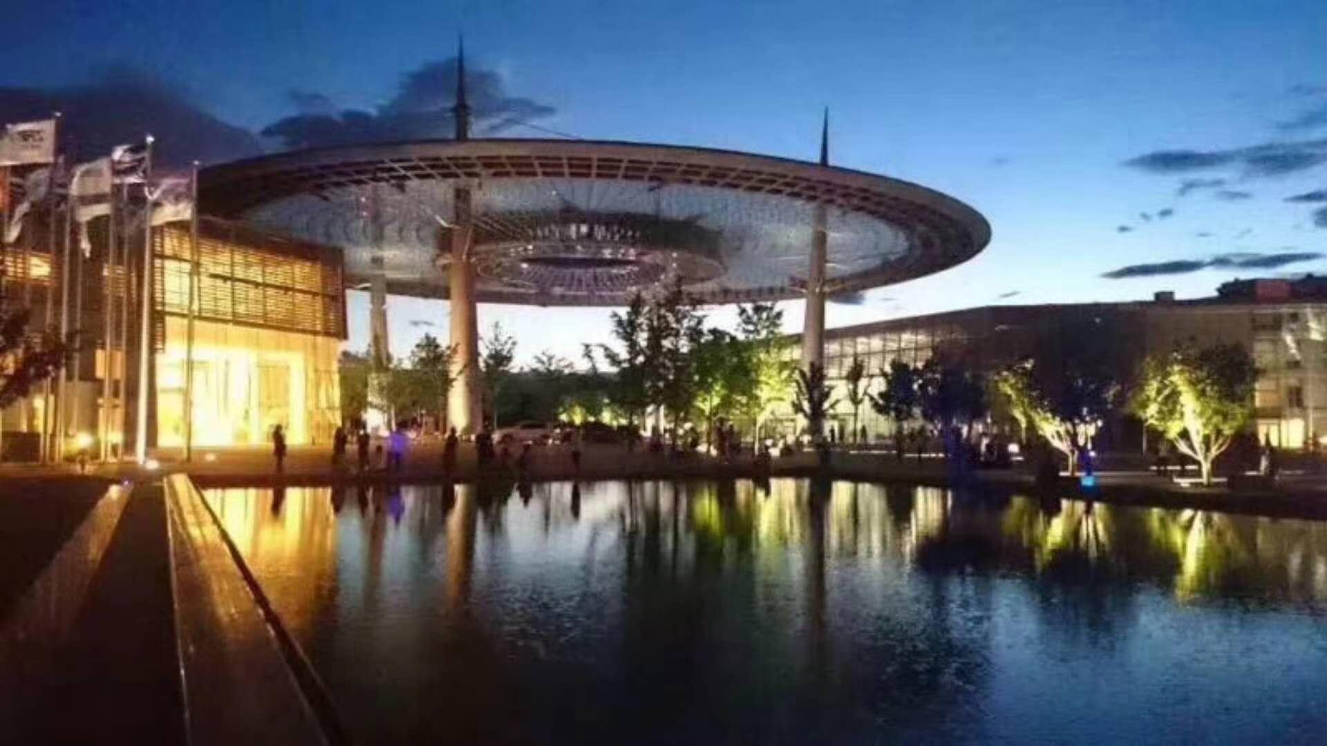 和頤至尊北京中關(guān)村軟件園國(guó)際會(huì)議中心酒店