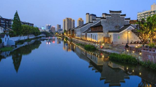 寧波南塘閱居酒店